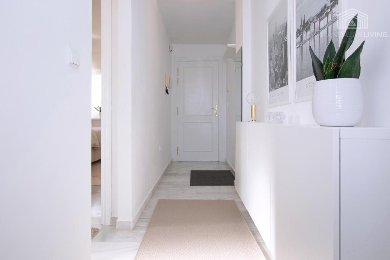 Scandinavian Style Apartment With Amazing Sea Views And South West Facing Sunny Terrace In Miraflores Walking Distance To The Beach! Málaga Dış mekan fotoğraf