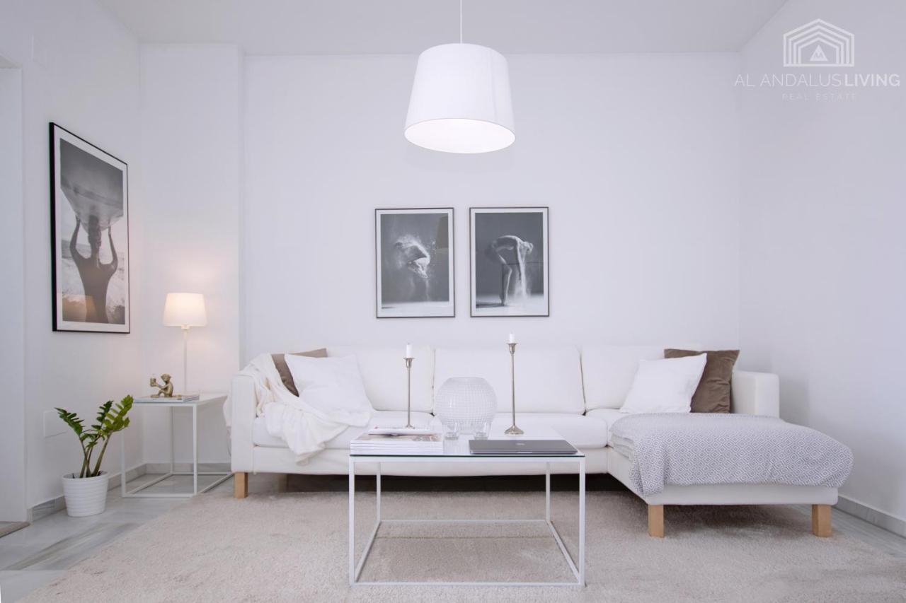 Scandinavian Style Apartment With Amazing Sea Views And South West Facing Sunny Terrace In Miraflores Walking Distance To The Beach! Málaga Dış mekan fotoğraf